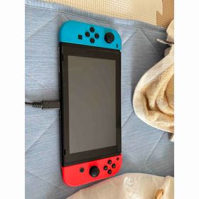 ニンテンドースイッチ(Nintendo Switch)のNintendo Switch Joy-Con(L) ネオンブルー/(R) ネオ(家庭用ゲーム機本体)