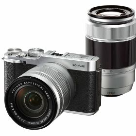 【中古】【非常に良い】FUJIFILM ミラーレス一眼 X-A2 ダブルズームレンズキット シルバー X-A2S1650II/50230II