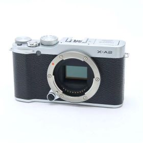 【中古】 《難有品》 FUJIFILM X-A2 ボディ シルバー [ デジタルカメラ ]