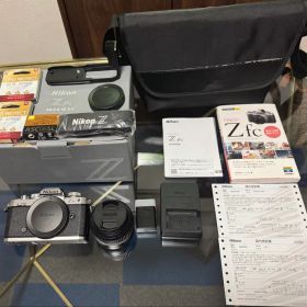 Nikon Z fc 28mm f/2.8 SE極美品付属品完備＋純正バッグ付き