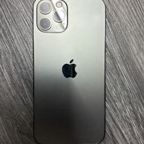 Apple iPhone 12 Pro グラファイト