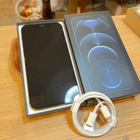 C5033【アップル】 iPhone12pro 256GB SIMフリー