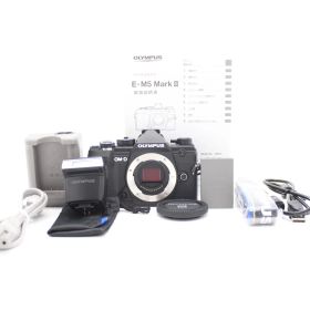 ■ほぼ新品■ OLYMPUS ミラーレス一眼カメラ OM-D E-M5 MarkIII ボディー ブラック ♯98002
