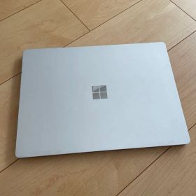 Microsoft Surface Laptop