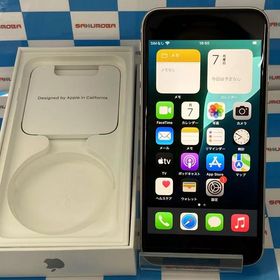 iPhoneSE 第3世代 128GB スターライト MMYG3J/A docomo版SIMフリー