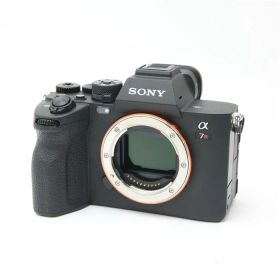 【中古】 《良品》 SONY α7RV ボディ ILCE-7RM5 [ デジタルカメラ ]
