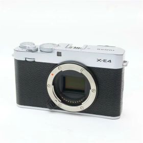 【中古】 《並品》 FUJIFILM X-E4 ボディ シルバー [ デジタルカメラ ]