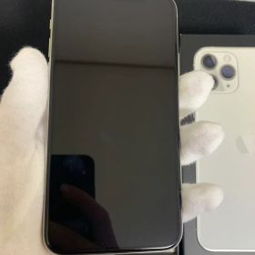 Apple iPhone 11 Pro 64GB シルバー