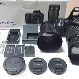 美品Canon デジタル一眼レフカメラ EOS Kiss X10 ダブルズーム