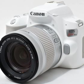 キヤノン デジタル一眼 CANON EOS Kiss X10 ホワイト レンズキット 中古 Wi-Fi ＆ Bluetooth 新品SDカード付き 届いてすぐに使える スマホに転送 美品 長期保証