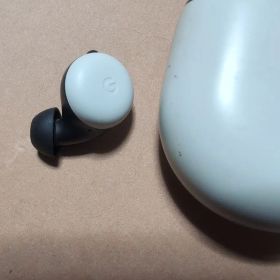 Google Pixel Buds Pro ホワイト