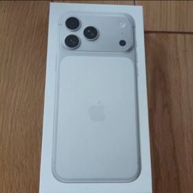 アイフォーン(iPhone)のiPhone 17 Pro max 2TB シルバー(スマートフォン本体)