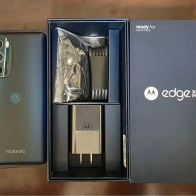 motorola edge 30 pro コスモブルー