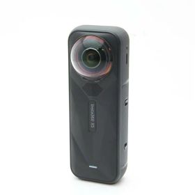 【中古】 《美品》 Insta360 X5 エッセンシャルバンドル CINSAAHA-X504 [ デジタルカメラ ]