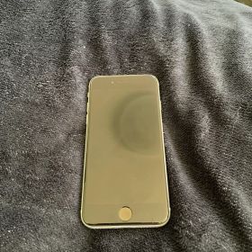 iphone se 第2世代 本体 128gb