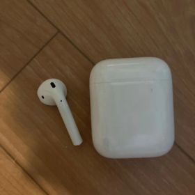 Apple AirPods 第1世代