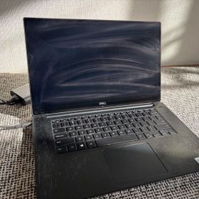 Dell XPS 15 ノートパソコン（米国購入品）