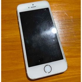 アイフォーン(iPhone)のiPhone5S 32GB(スマートフォン本体)