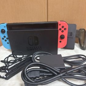 Nintendo Switch 本体 ネオンブルー／ネオンレッド