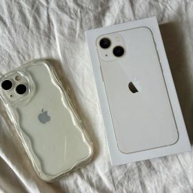 Apple iPhone 13mini 本体とケース,充電コード