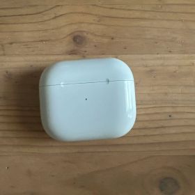 Apple AirPods 第3世代