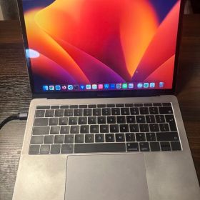 MacBook Pro 13インチ 2017 メモリ16G バッテリー修理推奨