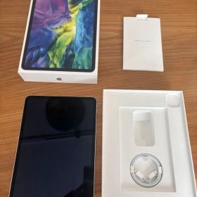 Apple iPad Pro 11インチ (モデルA2228)