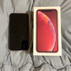 Apple iPhone XR 赤色 本体と箱