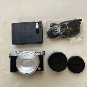 Nikon1 J5 シルバー レンズキット