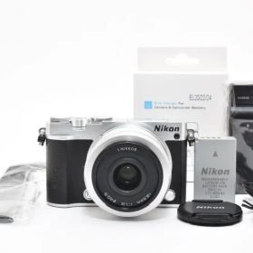Nikon 1 J5, 1 NIKKOR 18.5mm F/1.8（付属品あり）