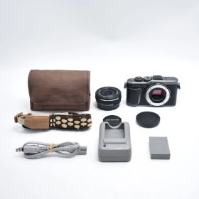 B#11007 OLYMPUS ミラーレス一眼カメラ PEN E-PL10 14-42mm EZレンズキット ブラック