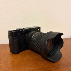 Fujifilm X-E5 Sigma 18-50mm ブラック