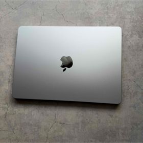 アップル(Apple)のMacBook Air M2 13.6インチ 8GB/512GB シルバー 美品(ノートPC)