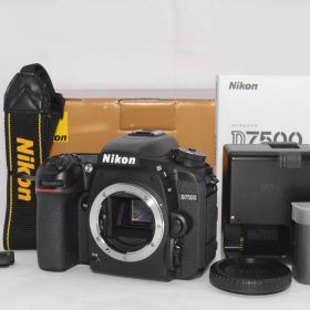 Nikon D7500 ボディ