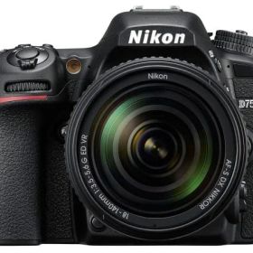 【新品・2営業日で発送】NIKON ニコン レンズキット D7500 18-140 VR LK 1セット