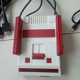 ニンテンドウ(任天堂)のNintendo ニンテンドークラシックミニ ファミリーコンピュータ(家庭用ゲーム機本体)