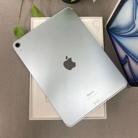 新品同様 iPad Air第6世代11インチ M2チップ 128GB Wi-Fi + Cellularモデル