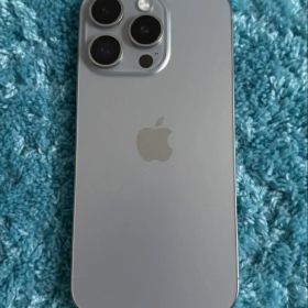 美品 iPhone15pro 256GB