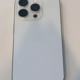 Apple iPhone １５Pro ホワイト本体５１２GB