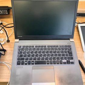 【ジャンク】 dynabook R63 （多分）