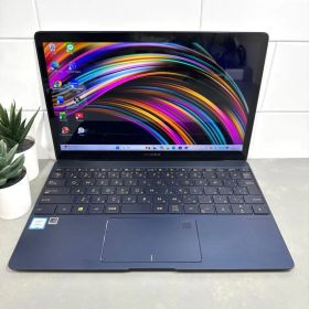 【高性能】ZenbookUX390☘7世代i7☘️NVMe512メモリ16GB