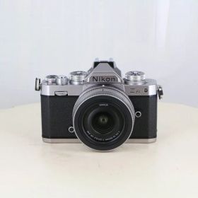 【中古】(ニコン) Nikon Z fc 16-50 VR レンズキット シルバー