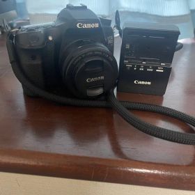 Canon EOS 70D デジタル一眼レフ