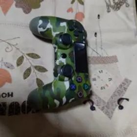 PS4コントローラー