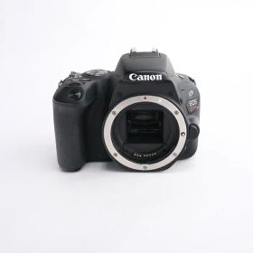 【中古】 (キヤノン) Canon EOS KISS X9 ボディ ブラック【中古カメラ デジタル一眼】 ランク：B