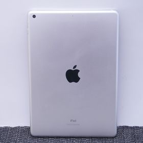 アップル(Apple)のApple (アップル) iPad 第8世代 32GB Wi-Fiモデル MYLA2J/A【中古】(タブレット)