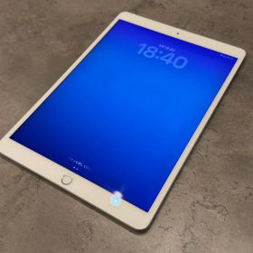 iPad Air 第3世代 Wi-Fiモデル 64GB シルバー