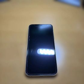 iPhone11 pro シルバー 256GB SIMロック解除手続き済み
