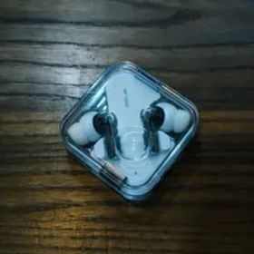 【美品】Nothing Ear (2) / 高音質ノイズキャンセリングイヤホン