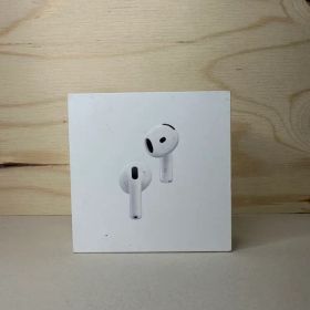 【美品】AirPods 4 ANC搭載モデル MXP93J/A 4R6D0